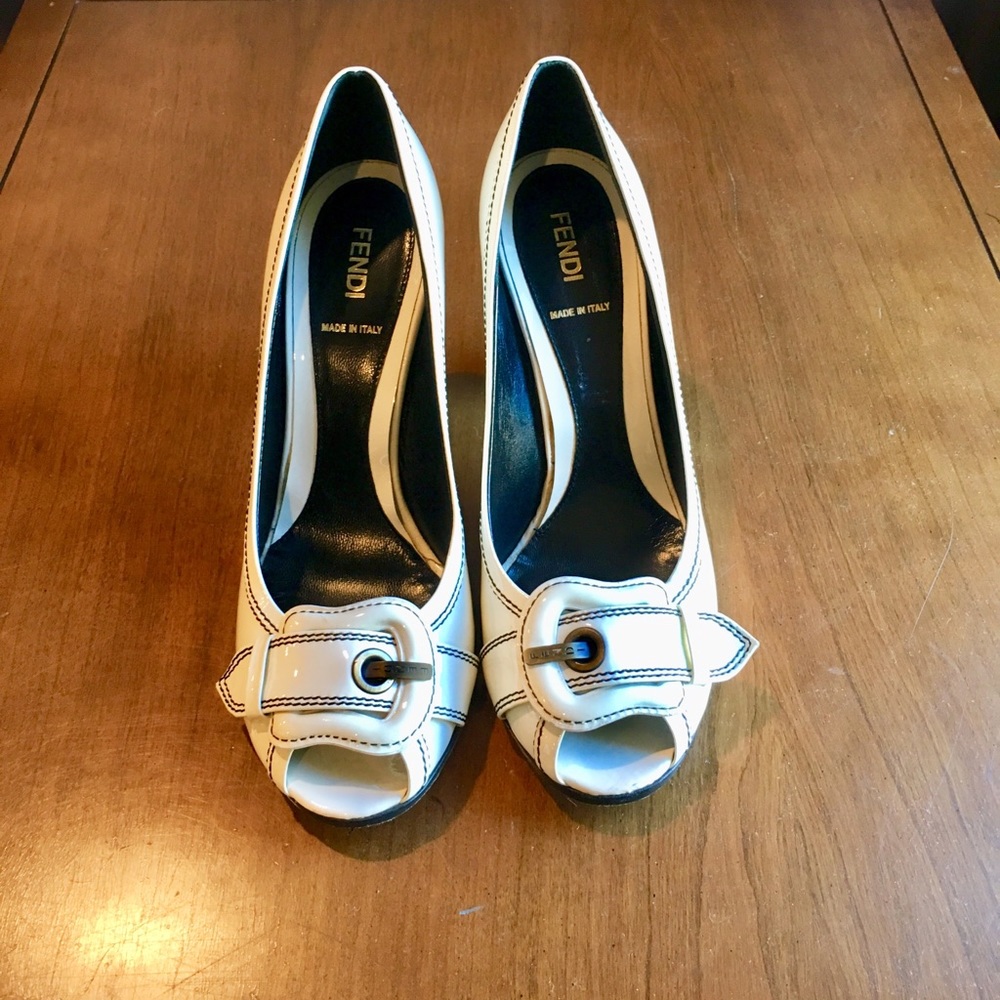 Fendi black and white peep toe pumps